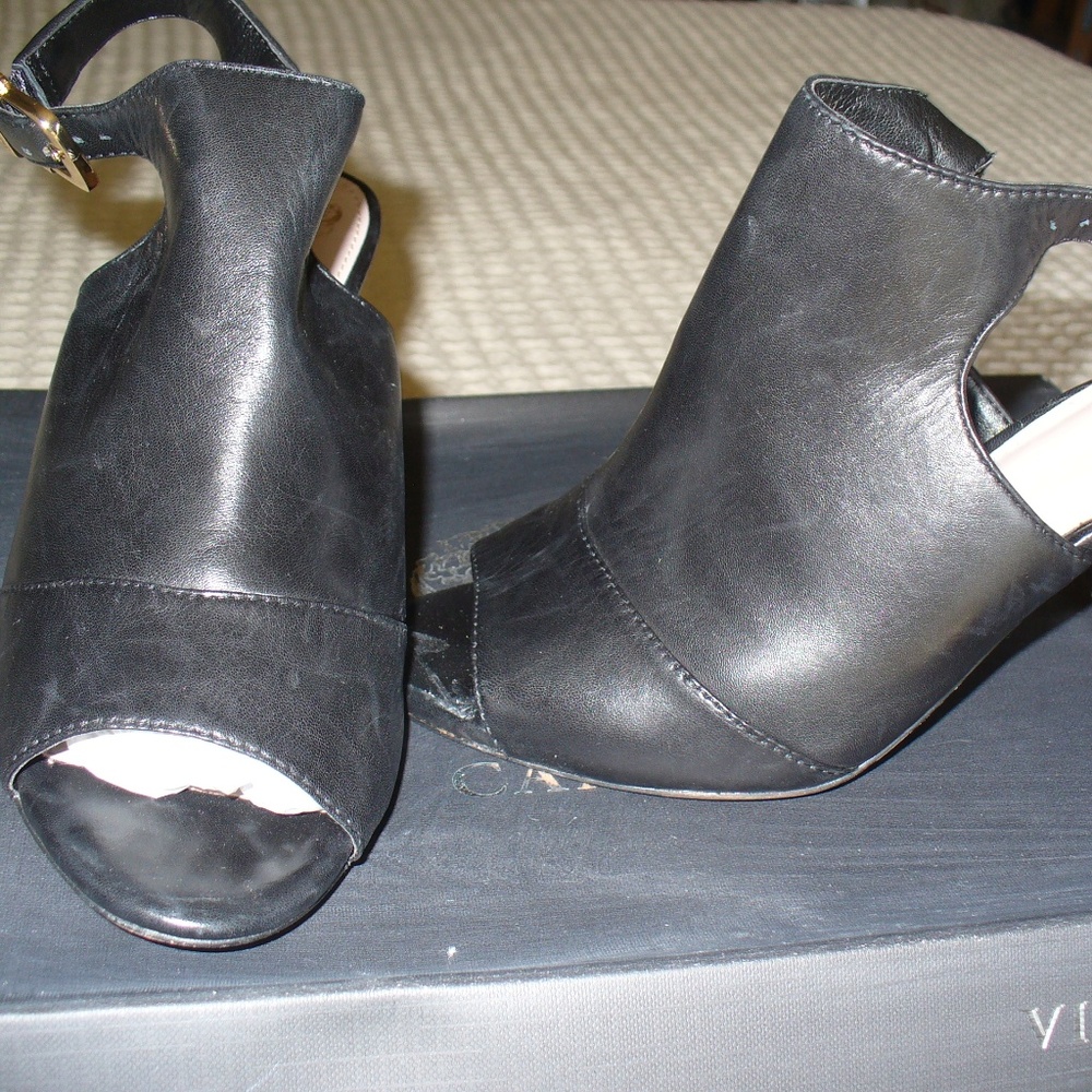 NWOT Black Leather Vince Camuto Heels Size 6 M
